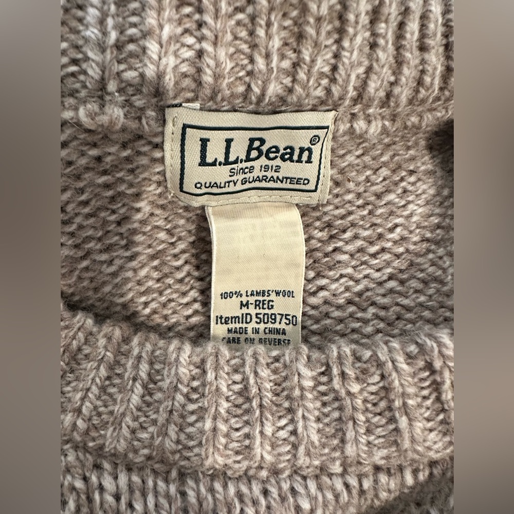 L.L bean Wool Tan Marled / Oatmeal Pullover Sweater, thick knit, medium - Picture 8 of 8
